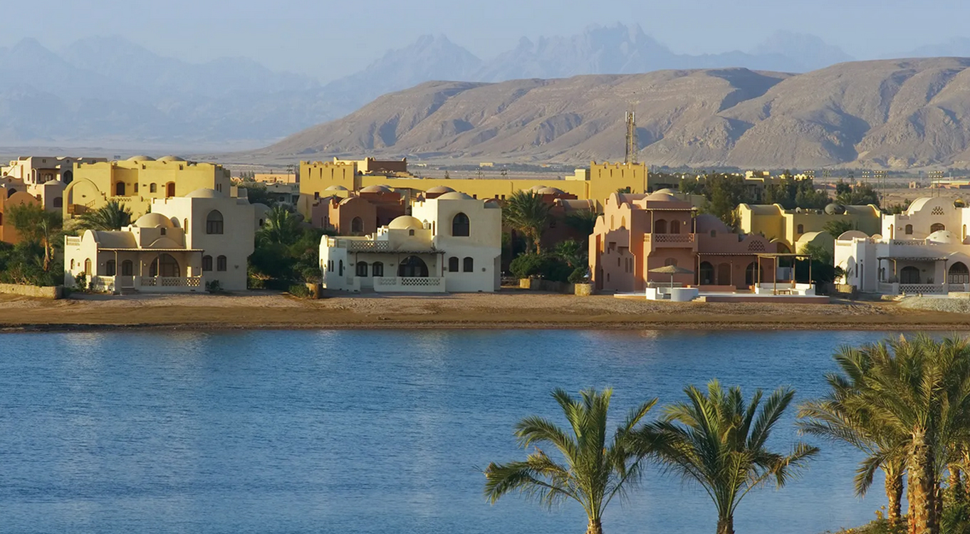 Cairo, Nile Cruise & Red Sea